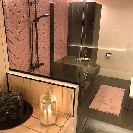 Snowcrystal With Free Jacuzzi And Sauna Appartement Rovaniemi