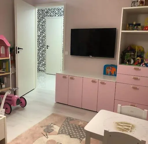 Snowcrystal With Free Jacuzzi And Sauna 아파트 로바니에미